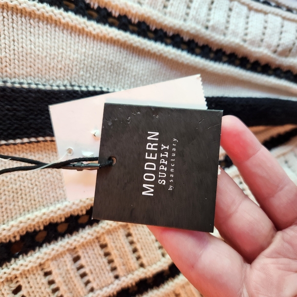 Womens Modernsupply Black and Cream Crew Neck Sweater with Striped Design - Picture 5 of 9